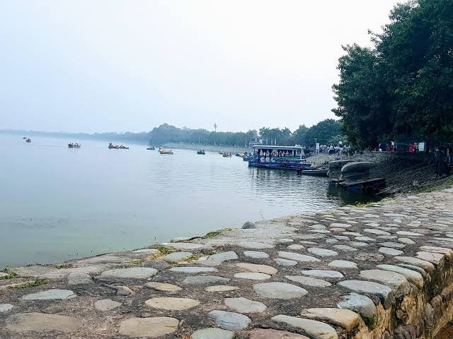 सुखना झील
